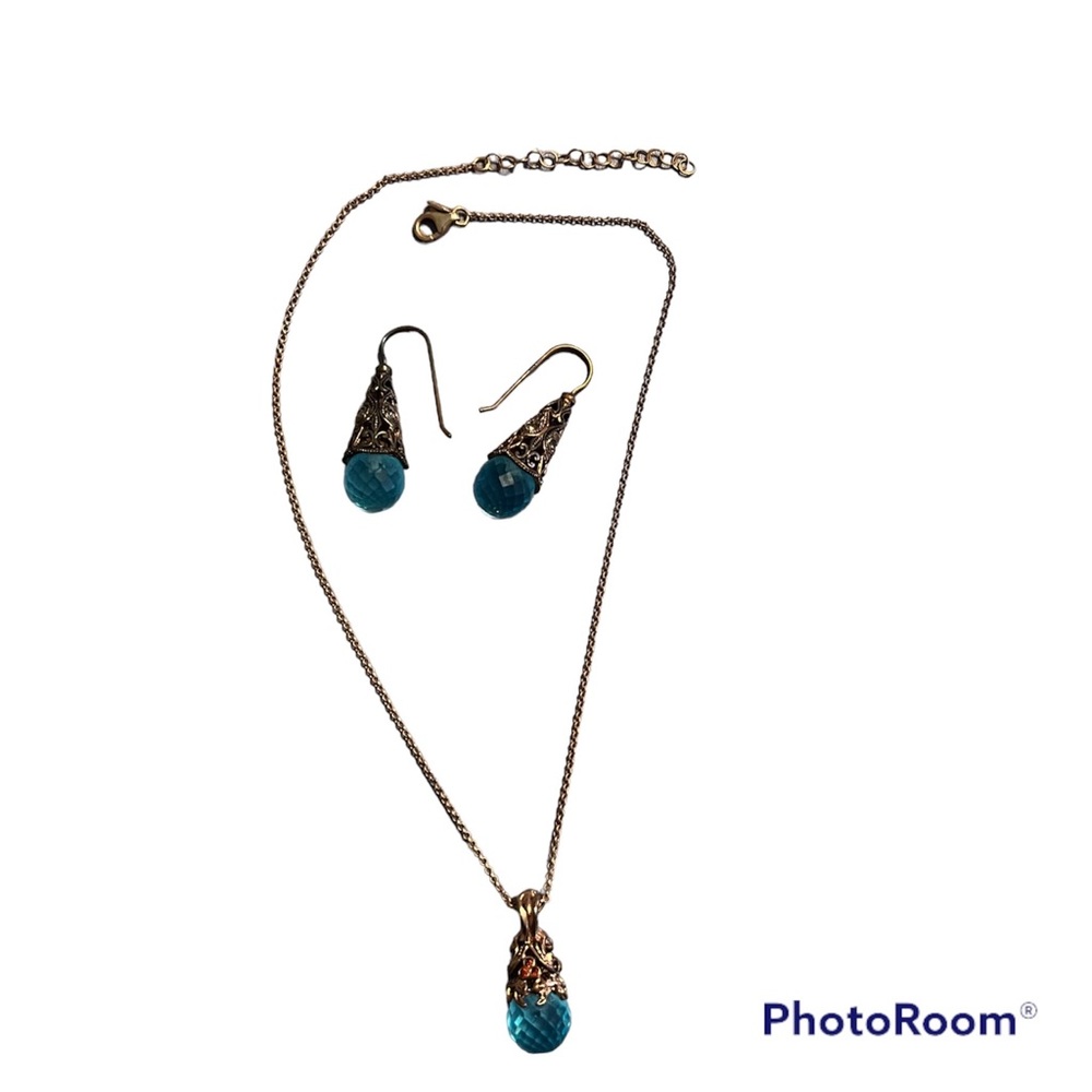 🔹R.H. MACY & CO: Women’s long necklace w/pendent & earrings w/pendent set🔹